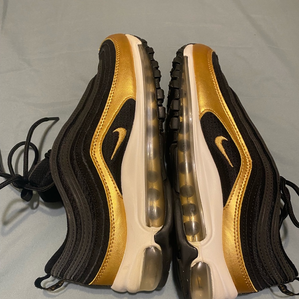 Nike Airmax 97 size 6y barely worn real offers